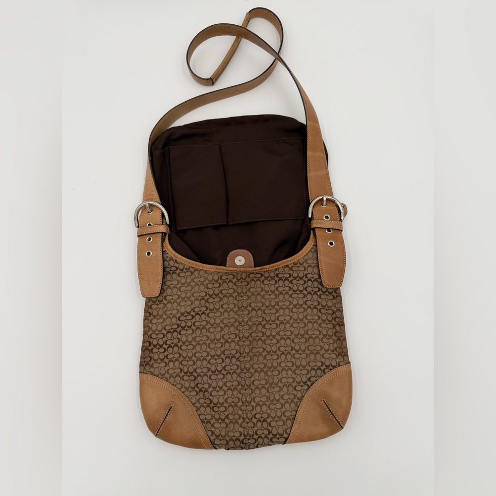Coach Soho Signature Jacquard & Leather Hobo Shoulder/Crossbody. Style 6386 - Picture 13 of 16
